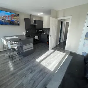 Apartment Hosted By Ryan - 1 Bedroom, Liverpool